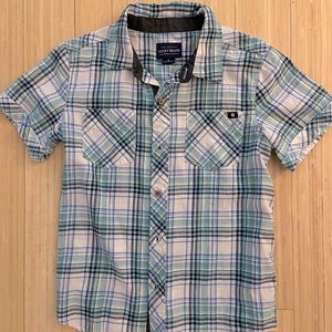 New without tags boys Lucky Brand shirt size s/m